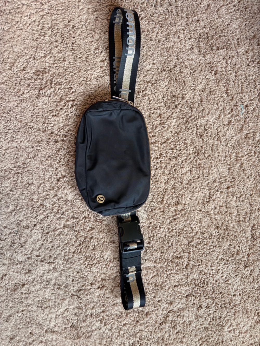 lululemon athletica Black Belt Bag with Stripe Strap
